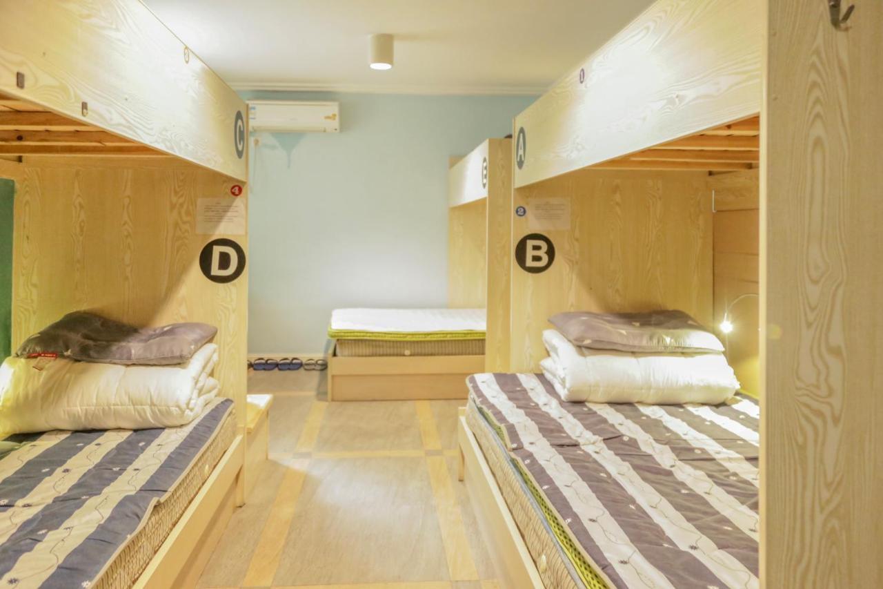 Kunlun International Youth Hostel Хуаншань Экстерьер фото